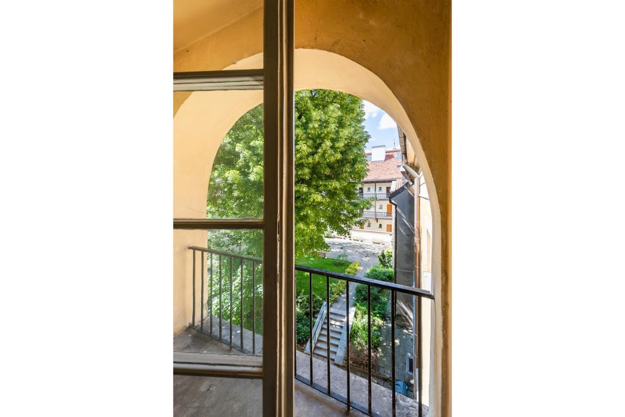Comfortable Old Town Apartment Warsaw Exterior photo