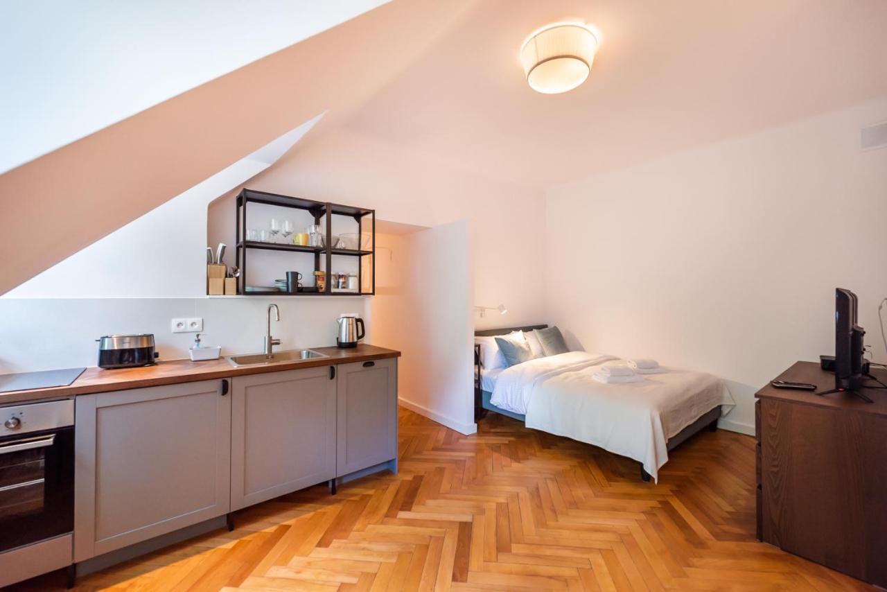 Comfortable Old Town Apartment Warsaw Exterior photo